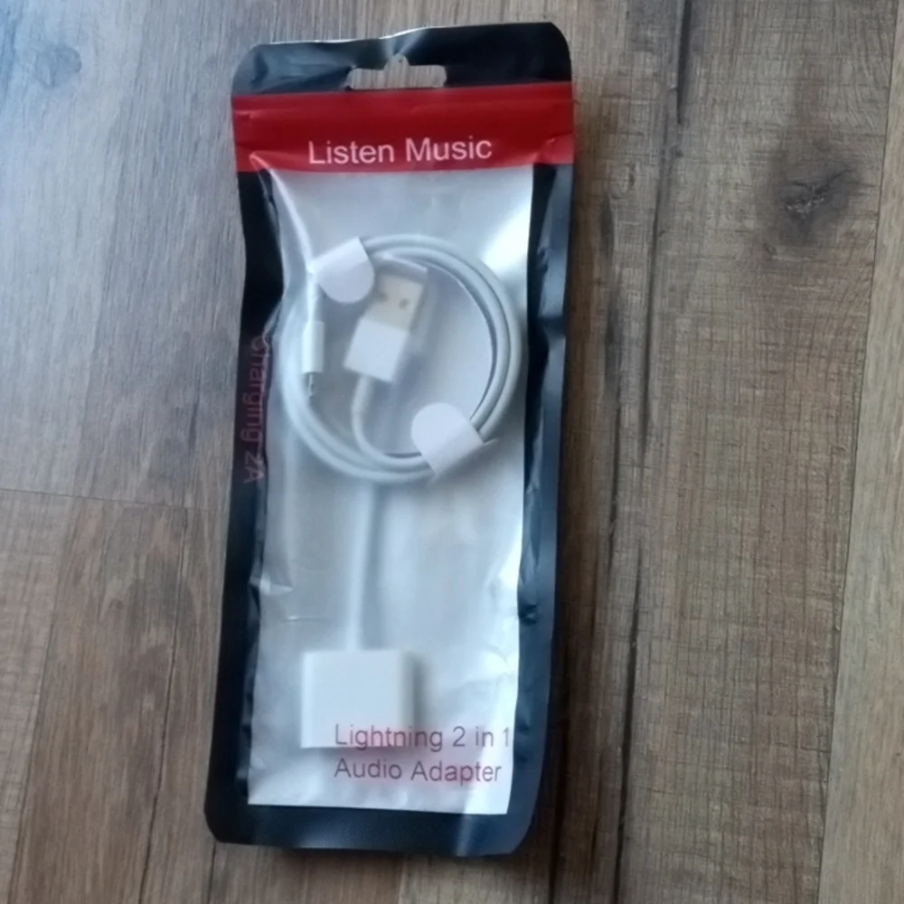 Lighting 2 In 1 Audio Adapter Charging 2A